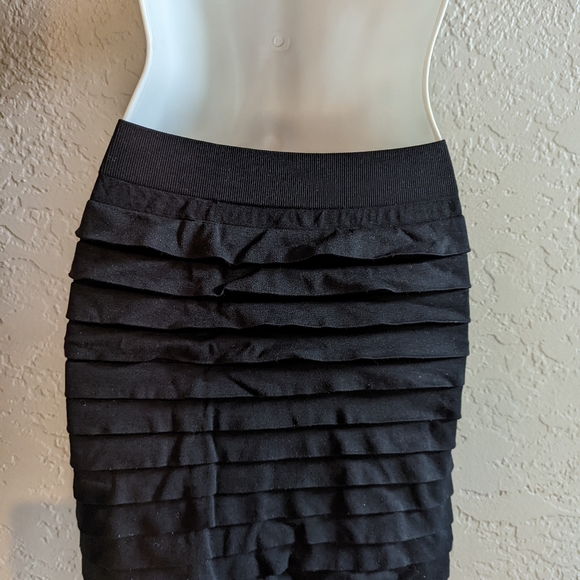 Tight Black Ruffled Mini Skirt Size Small. - Picture 3 of 4